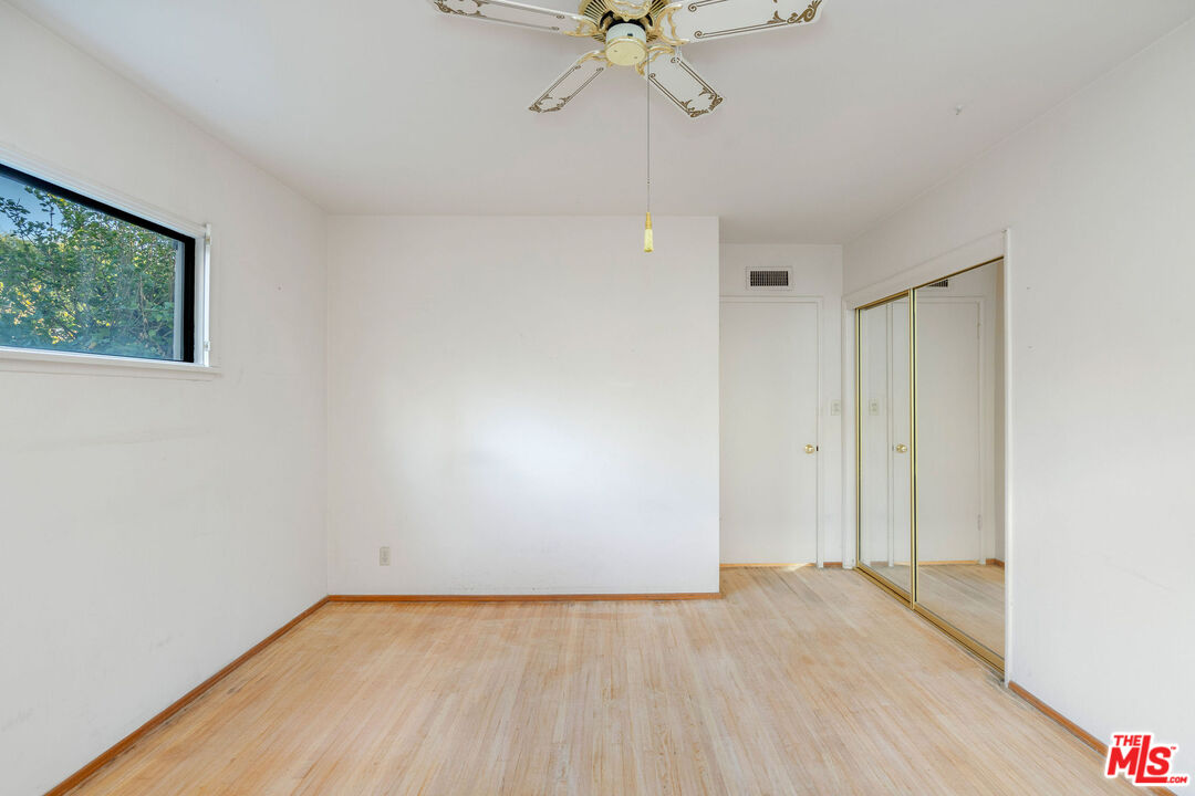 2118 Hilton Drive Burbank, CA 91504 - Photo 19 of 39 a view of an empty room with a window