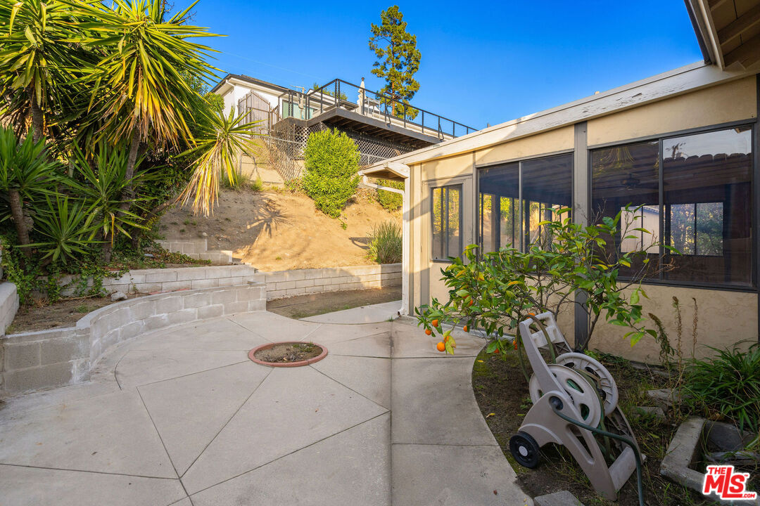 2118 Hilton Drive Burbank, CA 91504 - Photo 26 of 39 a view of outdoor space yard and patio