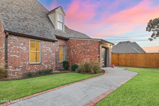 $799,000 | 113 Augusta Drive, Broussard, LA 70518