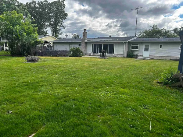 $314,900 | 753 Vaniman Island Drive, Brooklyn, MI 49230