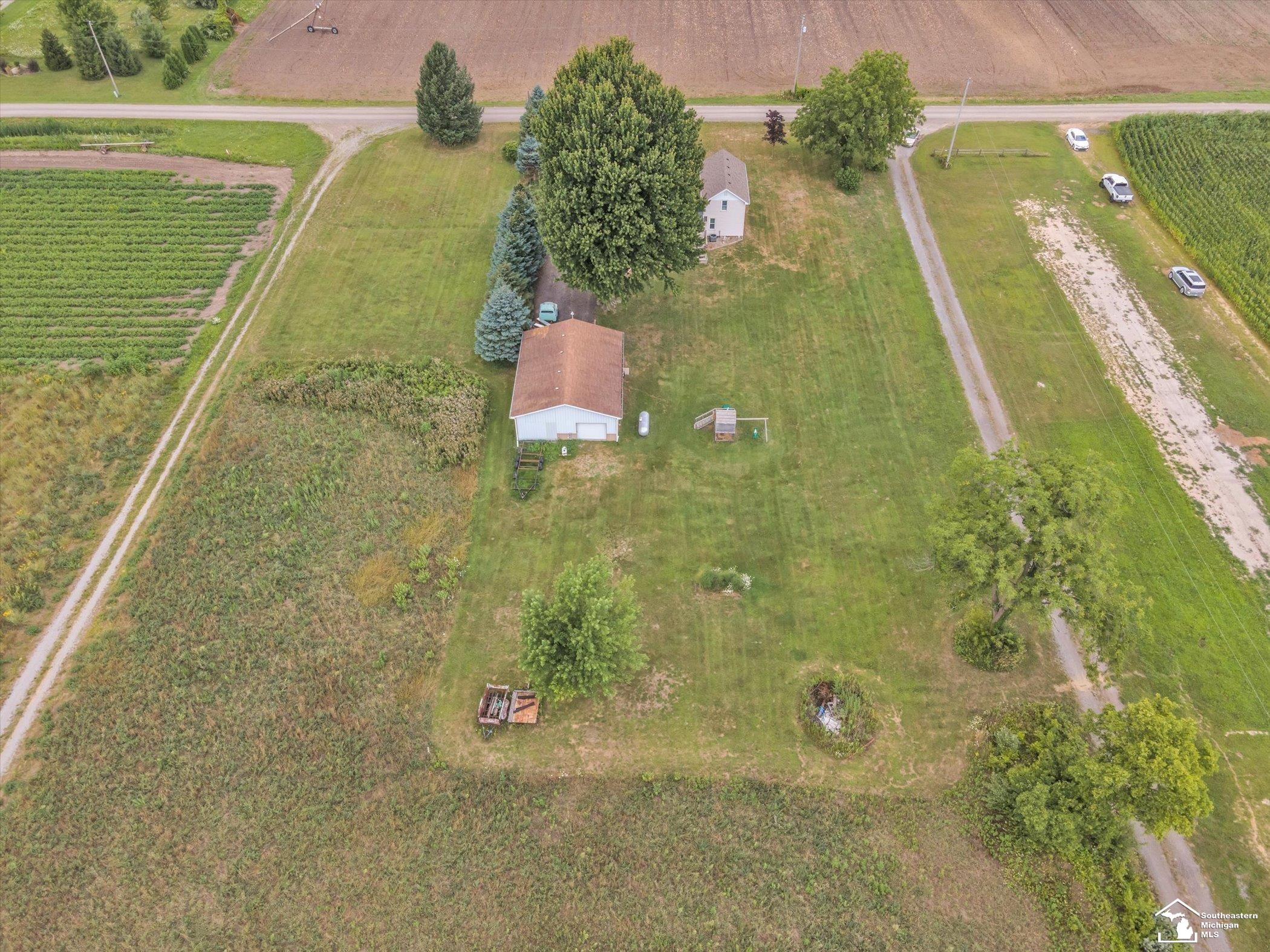 14751 Poole Road Blissfield, MI 49228 - Photo 44 of 47