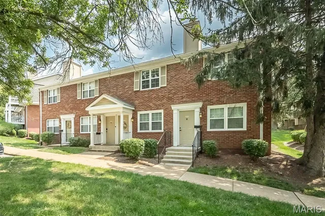 $188,500 | 1526 Thrush Terrace, St. Louis, MO 63144