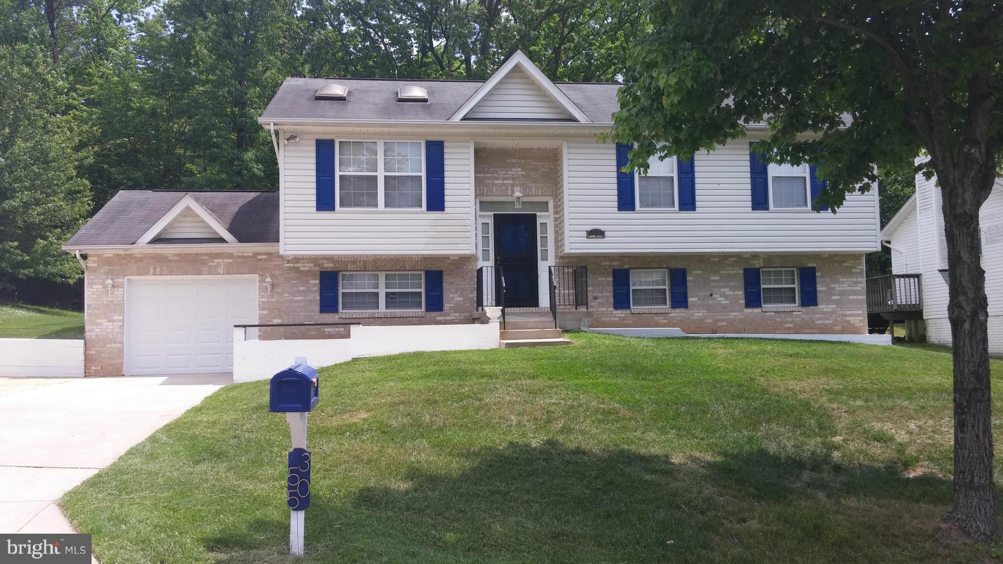 3505 Heidi Lane Springdale, MD 20721 - Photo 1 of 14 Exterior (Front)