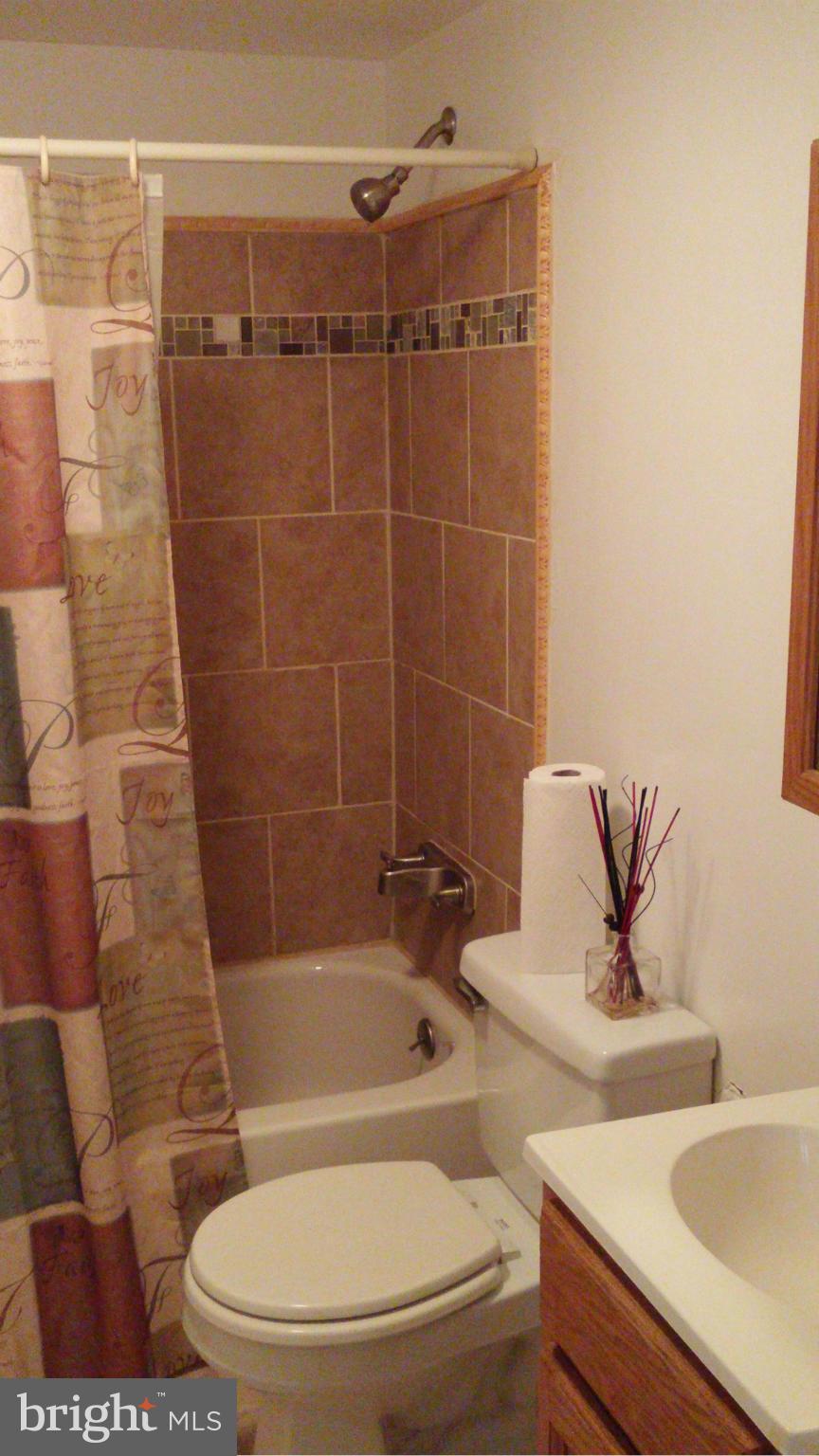 3505 Heidi Lane Springdale, MD 20721 - Photo 14 of 14 Bath