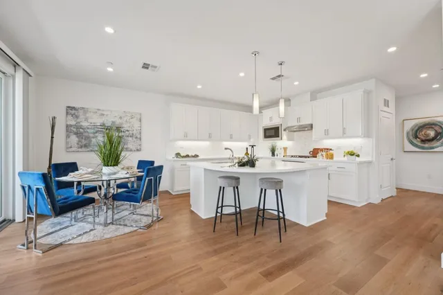 $1,299,000 | 2930 Sanor Place, Unit 112, Santa Clara, CA 95051