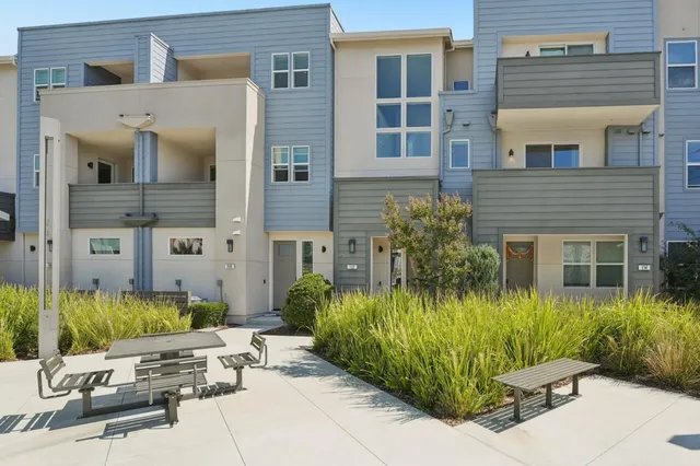 $1,299,000 | 2930 Sanor Place, Unit 112, Santa Clara, CA 95051