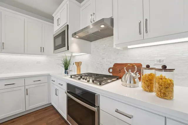 $1,299,000 | 2930 Sanor Place, Unit 112, Santa Clara, CA 95051