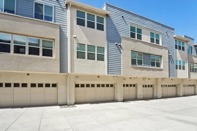 $1,299,000 | 2930 Sanor Place, Unit 112, Santa Clara, CA 95051