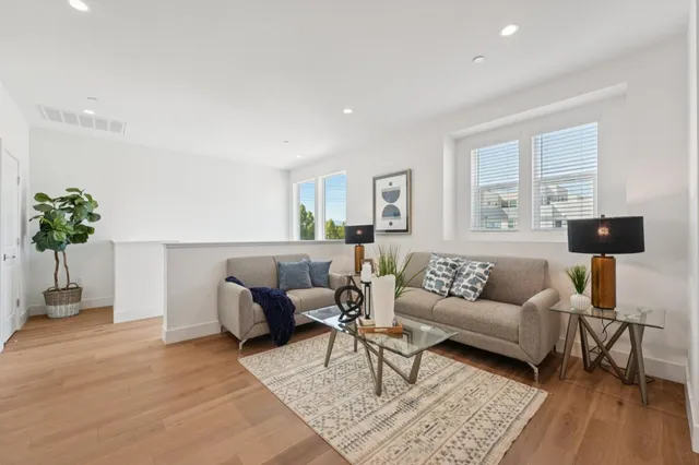 $1,299,000 | 2930 Sanor Place, Unit 112, Santa Clara, CA 95051