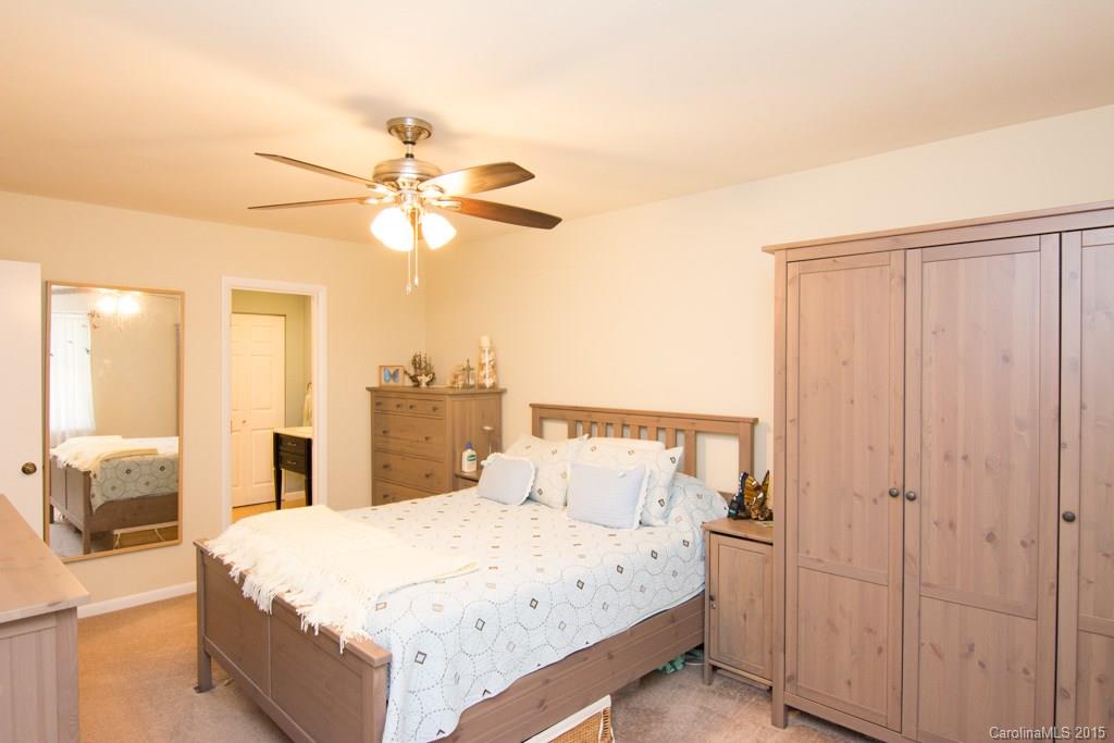 6925 Old Post Road, Unit 10 Charlotte, NC 28212 - Photo 13 of 23 Gallery Image 13