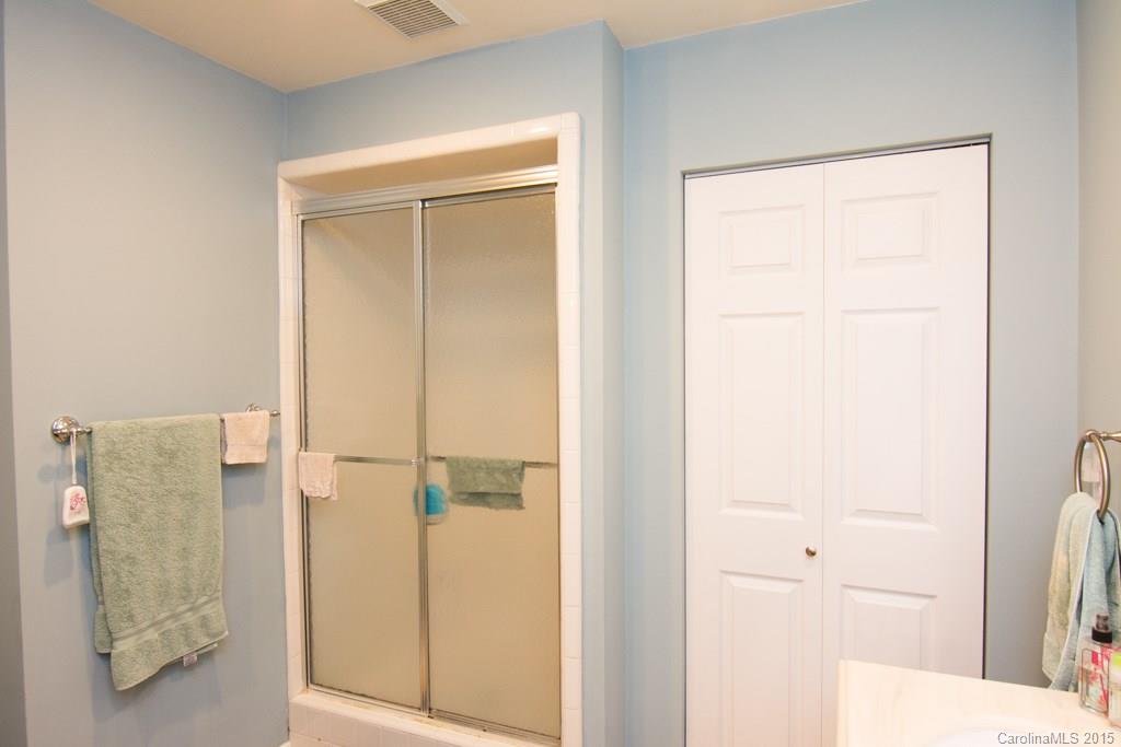 6925 Old Post Road, Unit 10 Charlotte, NC 28212 - Photo 18 of 23 Gallery Image 18