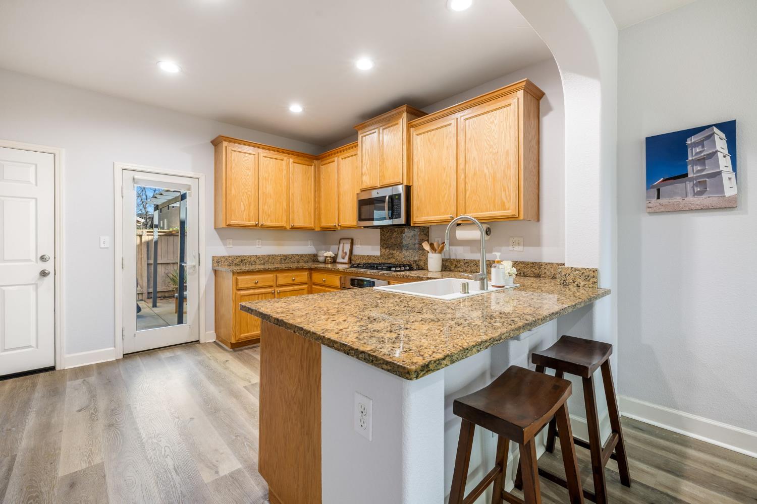 10939 Thorley Way Rancho Cordova, CA 95670 - Photo 16 of 61