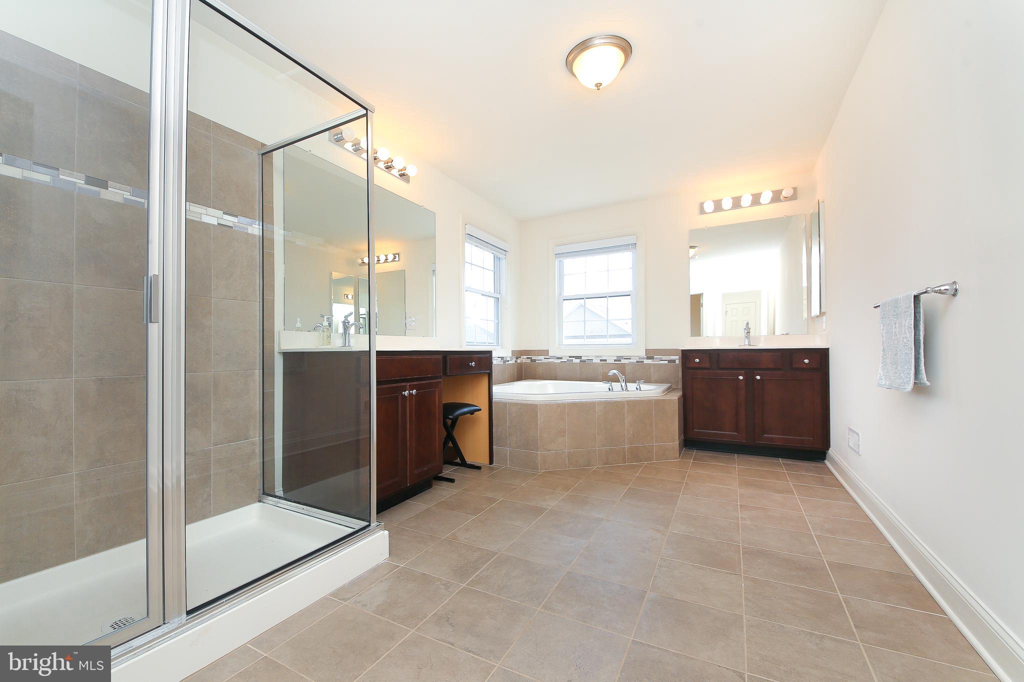 71 Applegate Way Crosswicks, NJ 08515 - Photo 15 of 25 Gallery Image 15