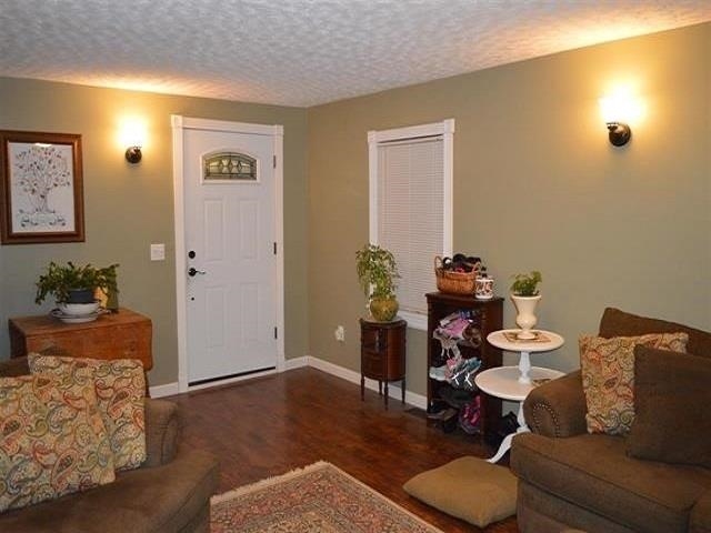 4 Troy Street Nashua, NH 03064 - Photo 14 of 21