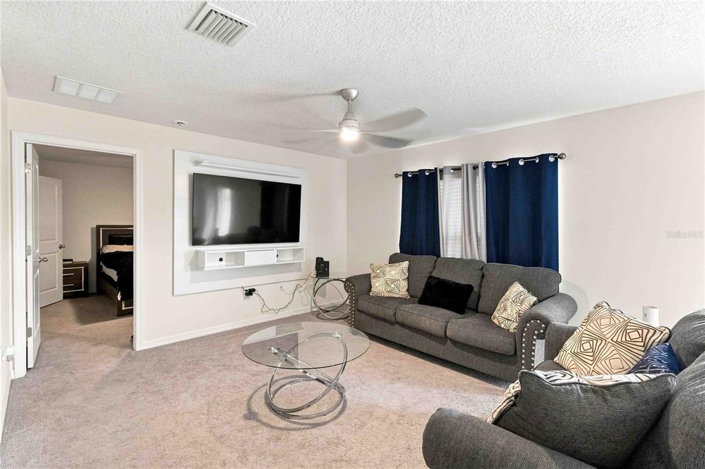 2496 Rim Drive Spring Hill, FL 34609 - Photo 7 of 40 Gallery Image 7