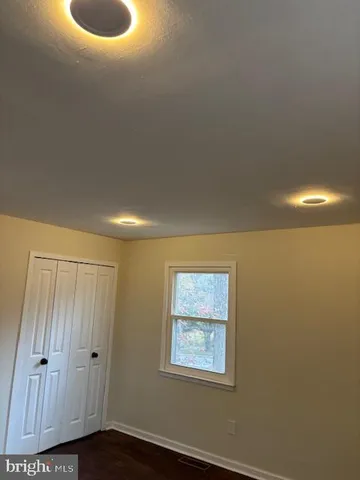 $4,600 | 402 Old Courthouse Road Northeast, Vienna, VA 22180