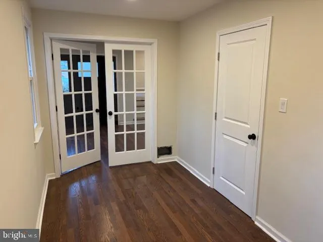 $4,600 | 402 Old Courthouse Road Northeast, Vienna, VA 22180