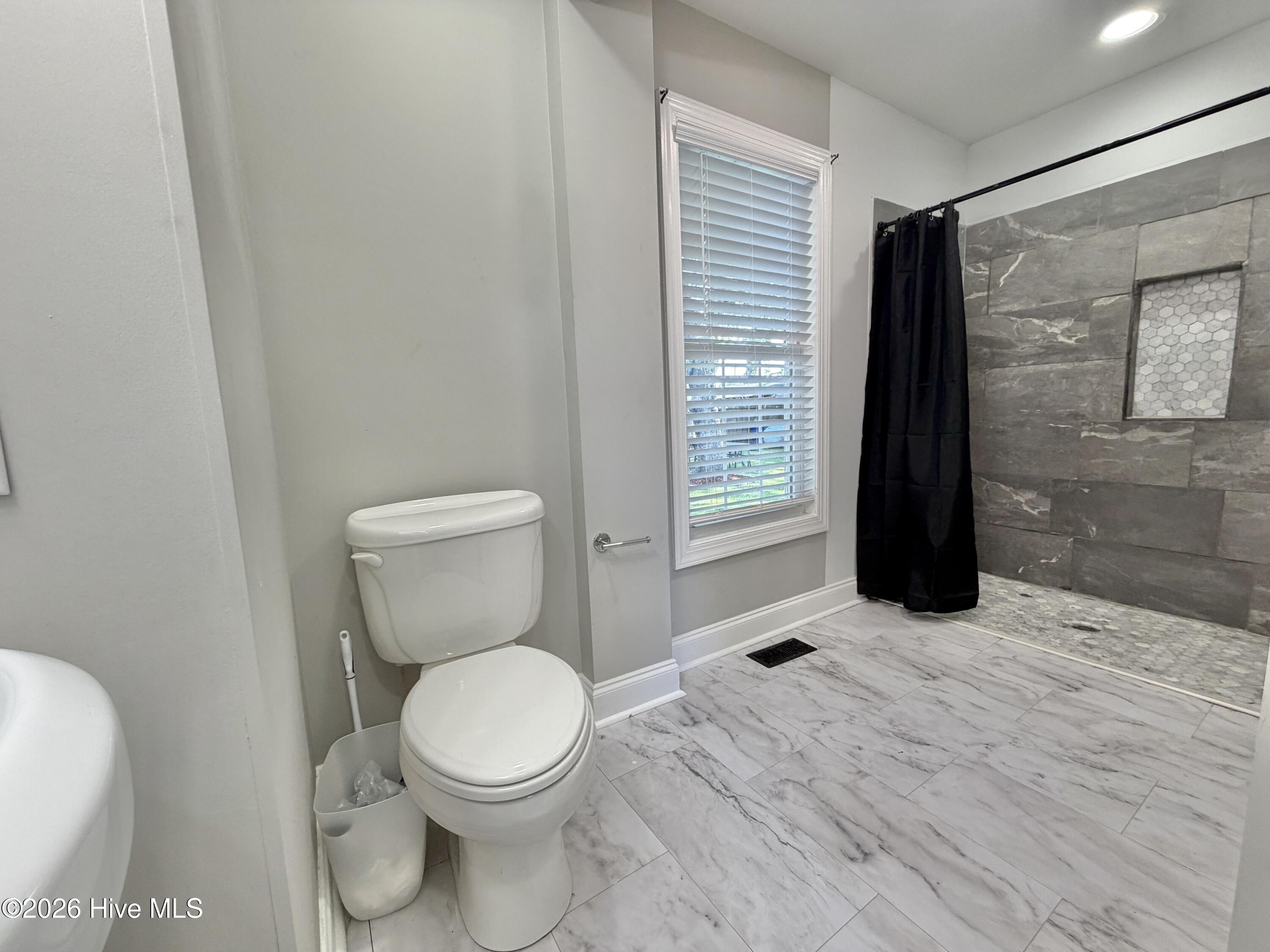 4155 Lee Street Ayden, NC 28513 - Photo 12 of 16 IMG_3748