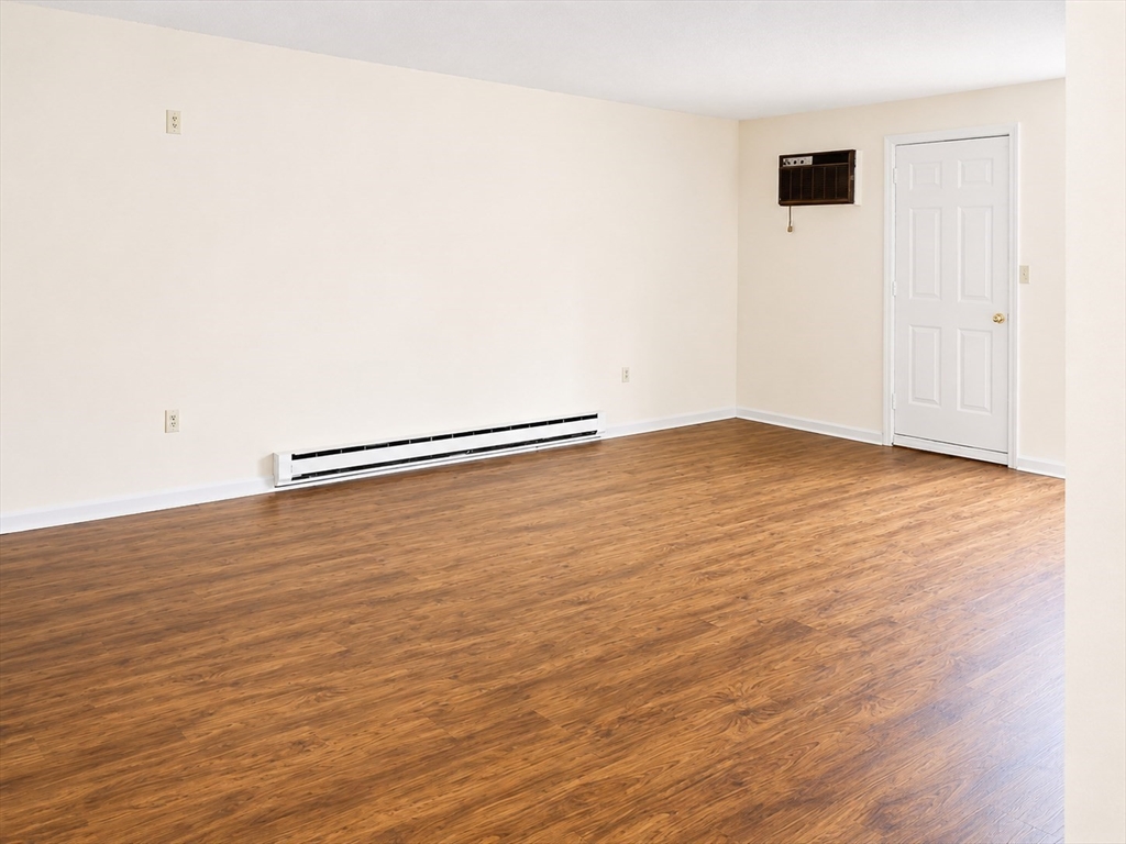10 Rutledge Street, Unit 1B Worcester, MA 01604 - Photo 1 of 13