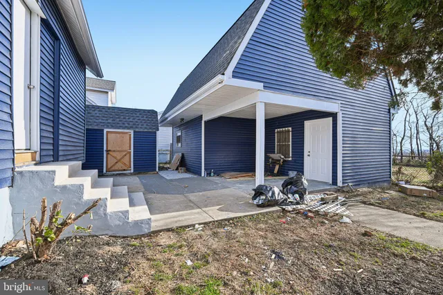 $415,000 | 213 White Avenue, Marcus Hook, PA 19061