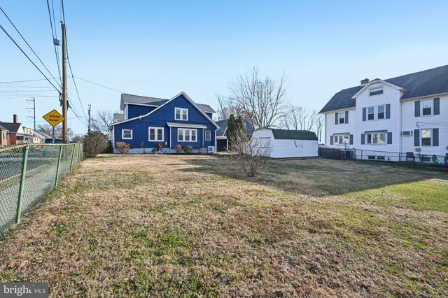 $415,000 | 213 White Avenue, Marcus Hook, PA 19061