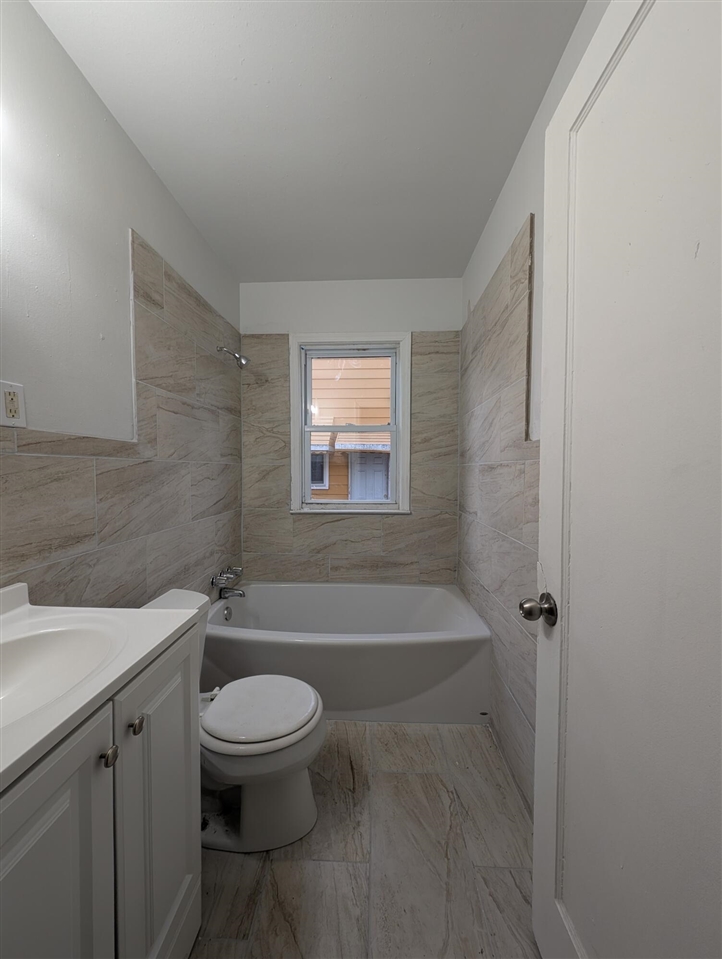 305 South South Street Rochester, MI 48307 - Photo 11 of 16