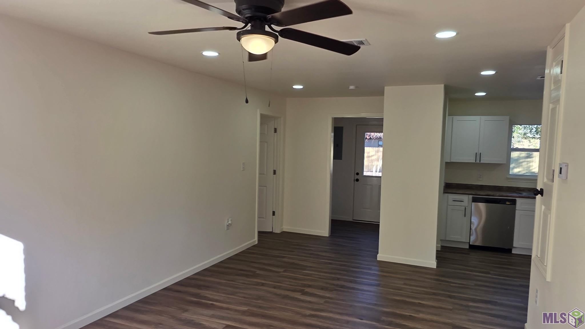 11225 Chalice Drive Baton Rouge, LA 70815 - Photo 3 of 14