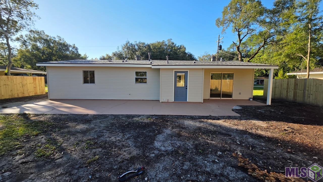 11225 Chalice Drive Baton Rouge, LA 70815 - Photo 6 of 14