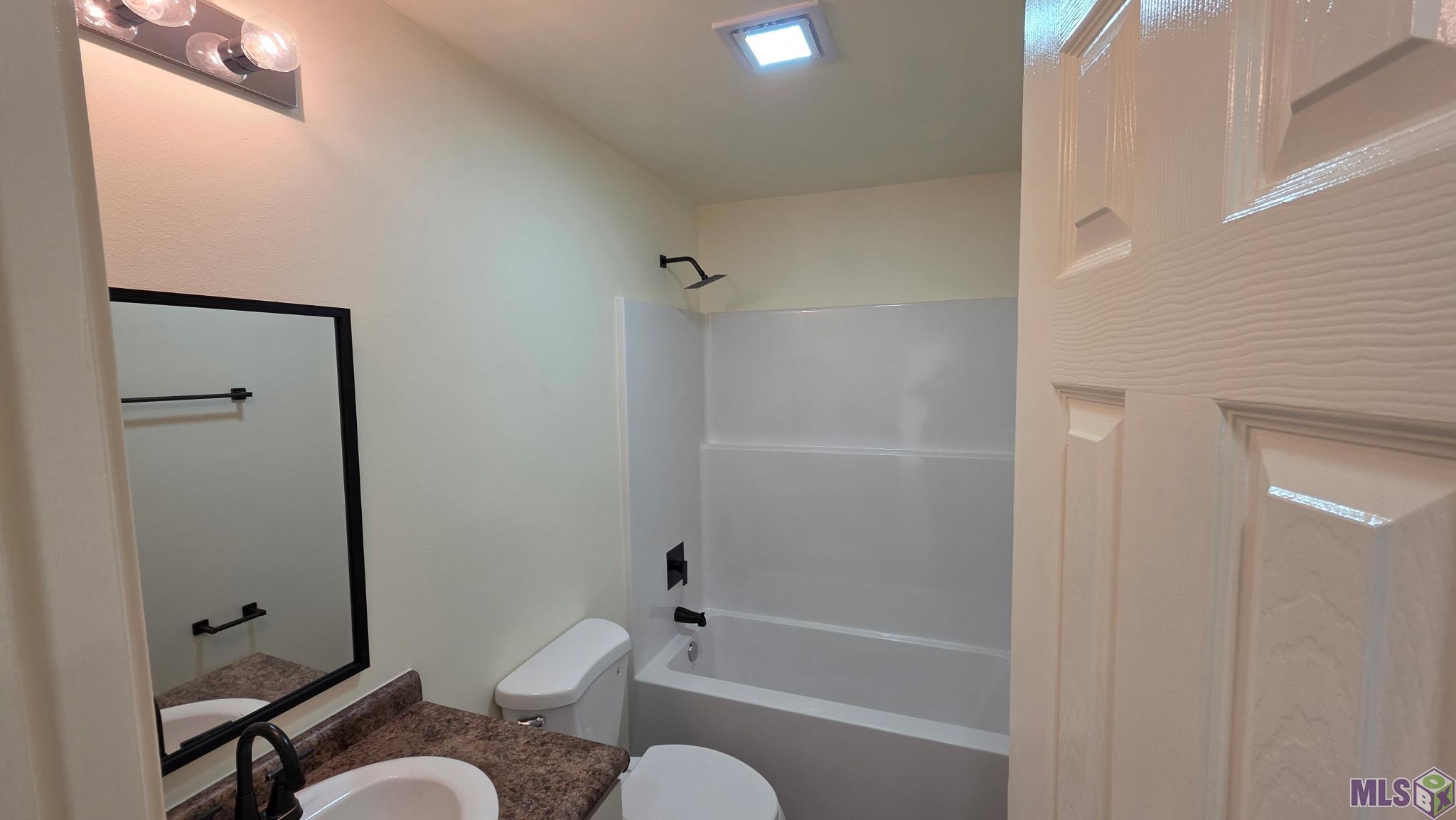 11225 Chalice Drive Baton Rouge, LA 70815 - Photo 10 of 14