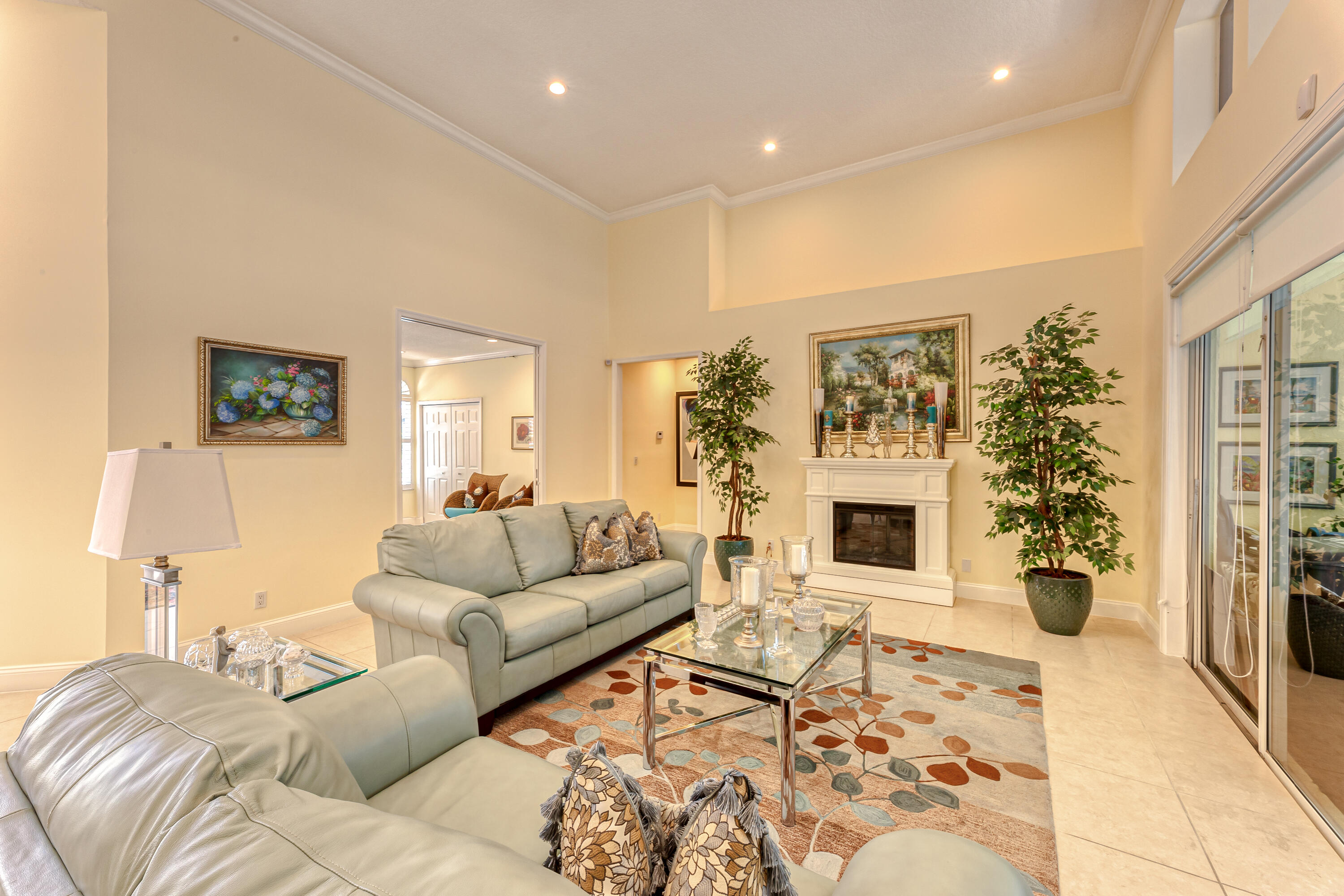 2625 Northwest 29th Drive Boca Raton, FL 33434 - Photo 12 of 60 Living Room