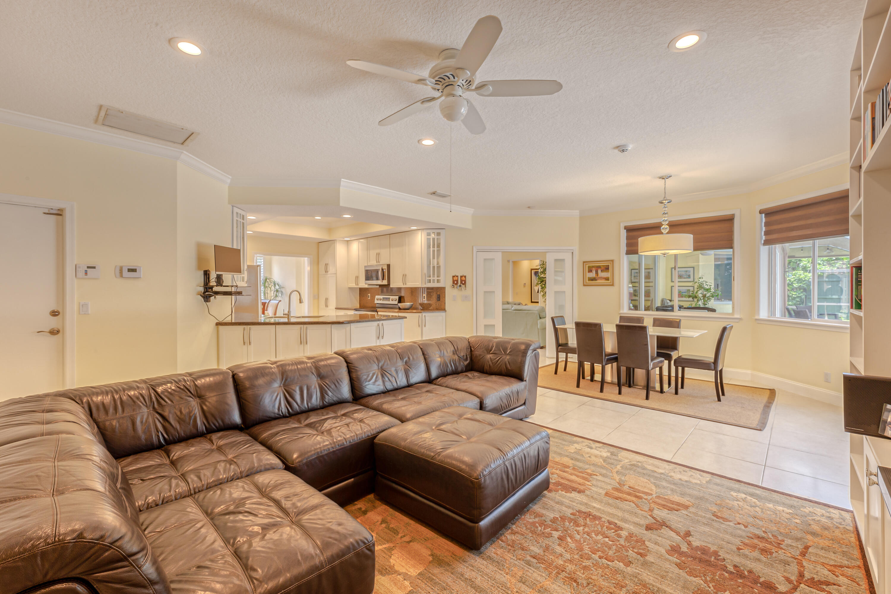 2625 Northwest 29th Drive Boca Raton, FL 33434 - Photo 27 of 60 Family/Breafast Area