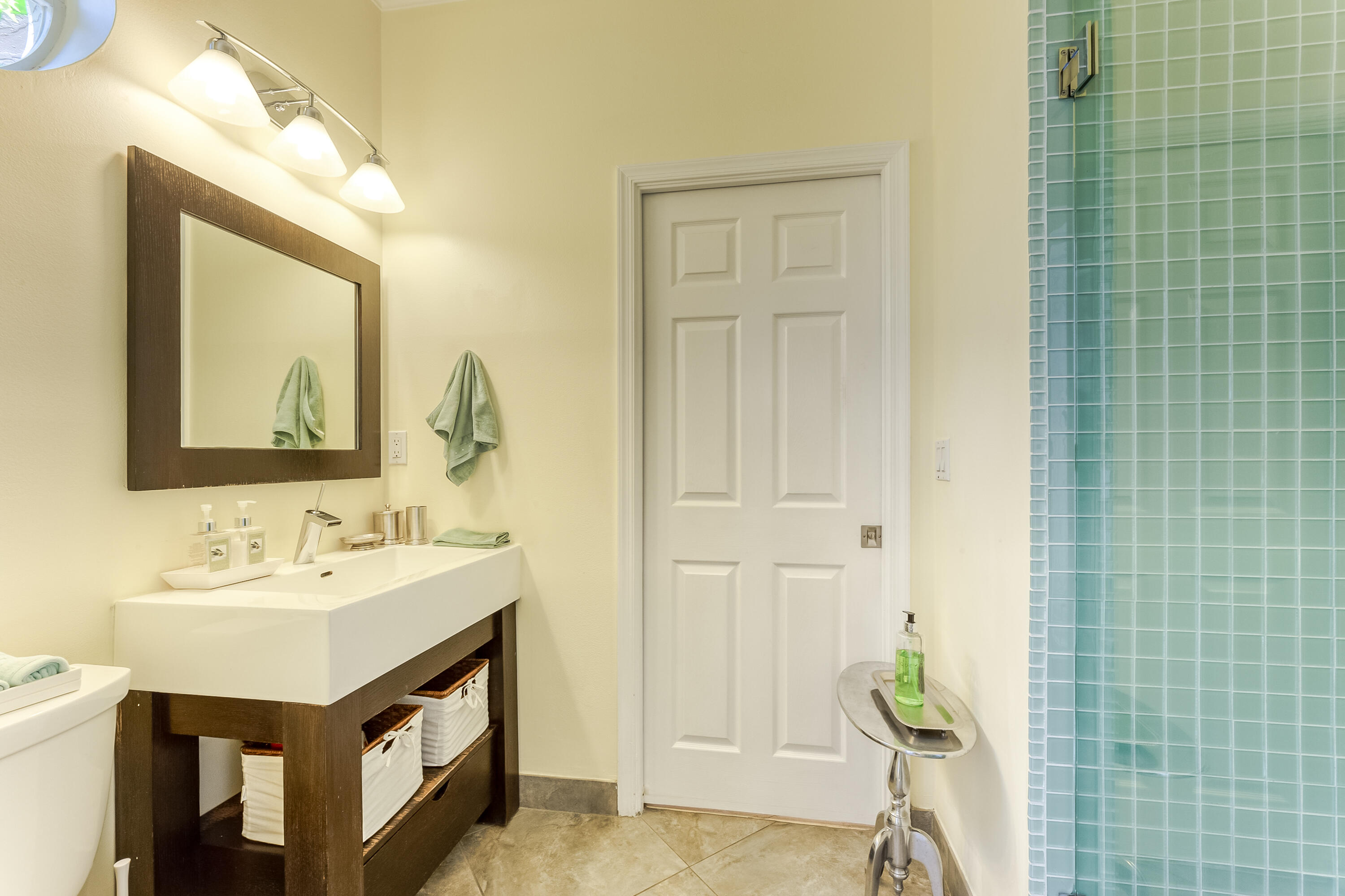 2625 Northwest 29th Drive Boca Raton, FL 33434 - Photo 41 of 60 Bathroom 2