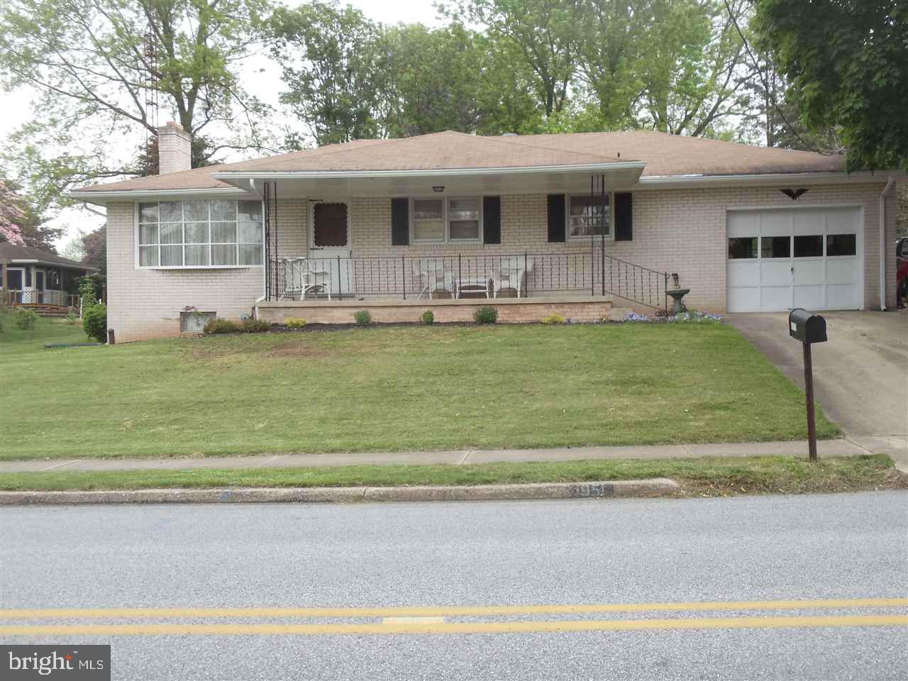 1951 Derry Road York, PA 17408 - Photo 2 of 12