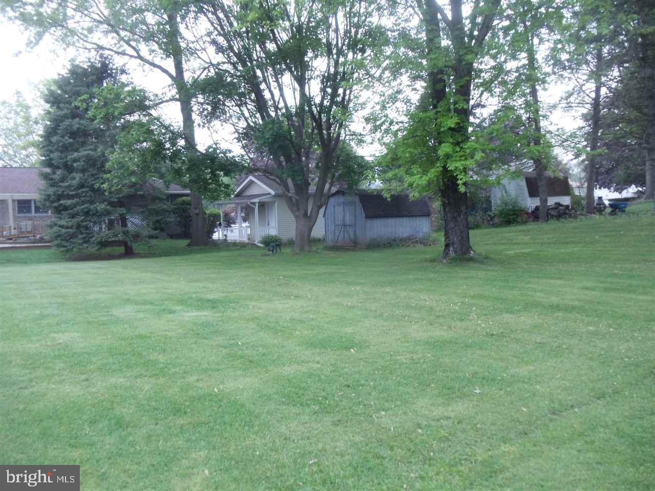 1951 Derry Road York, PA 17408 - Photo 3 of 12