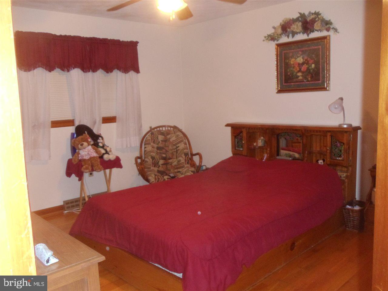 1951 Derry Road York, PA 17408 - Photo 9 of 12