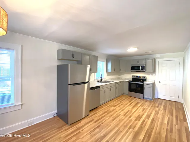 $1,550 | 1305 West Ragsdale Road, Greenville, NC 27858