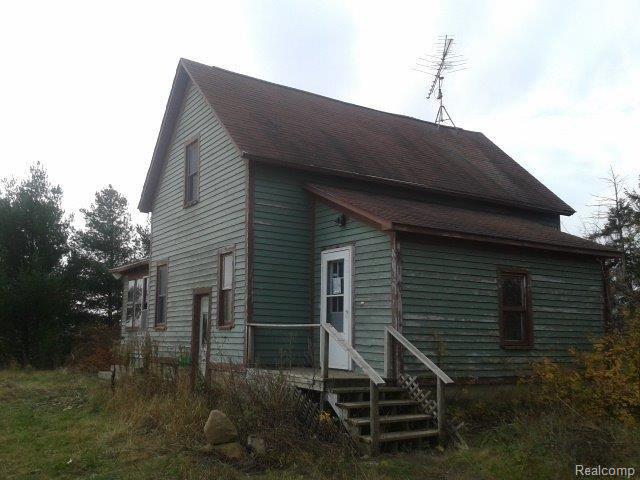 5803 Swayze Road Port Hope, MI 48468 - Photo 2 of 12