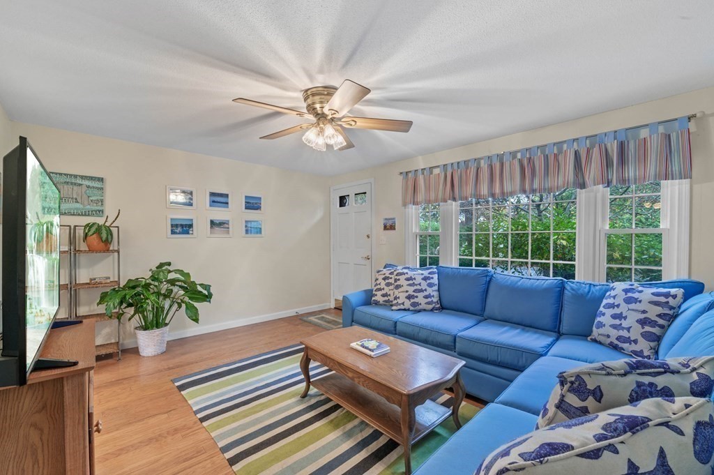 27 Norwood Avenue, Unit 2 Manchester, MA 01944 - Photo 4 of 17 a living room with furniture and a large window