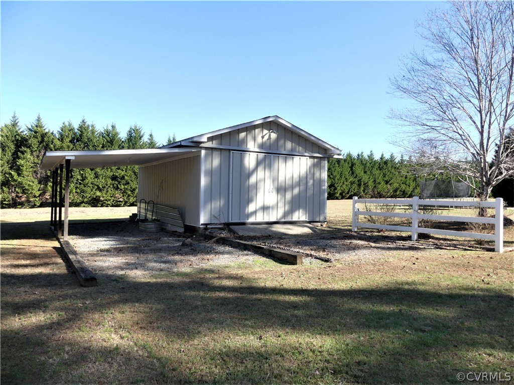 1325 Courthouse Road Chase City, VA 23924 - Photo 42 of 49 a view of a water fountain in front of a house