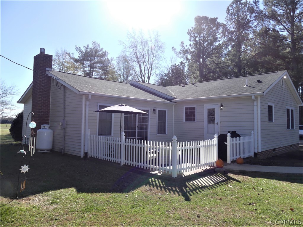 1325 Courthouse Road Chase City, VA 23924 - Photo 5 of 49 front view of a house with a yard