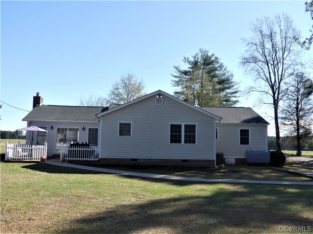 1325 Courthouse Road Chase City, VA 23924 - Photo 6 of 49 a house view with a garden space