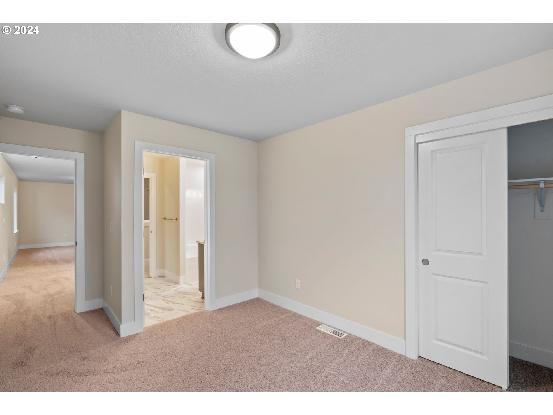 829 Northwest 175th Way Ridgefield, WA 98642 - Photo 10 of 17 view of an empty room and window