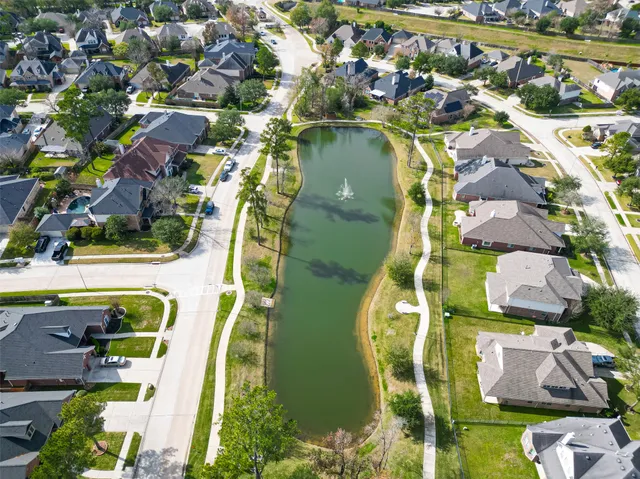 $2,850 | 25515 Buffalo Springs Court, Spring, TX 77373