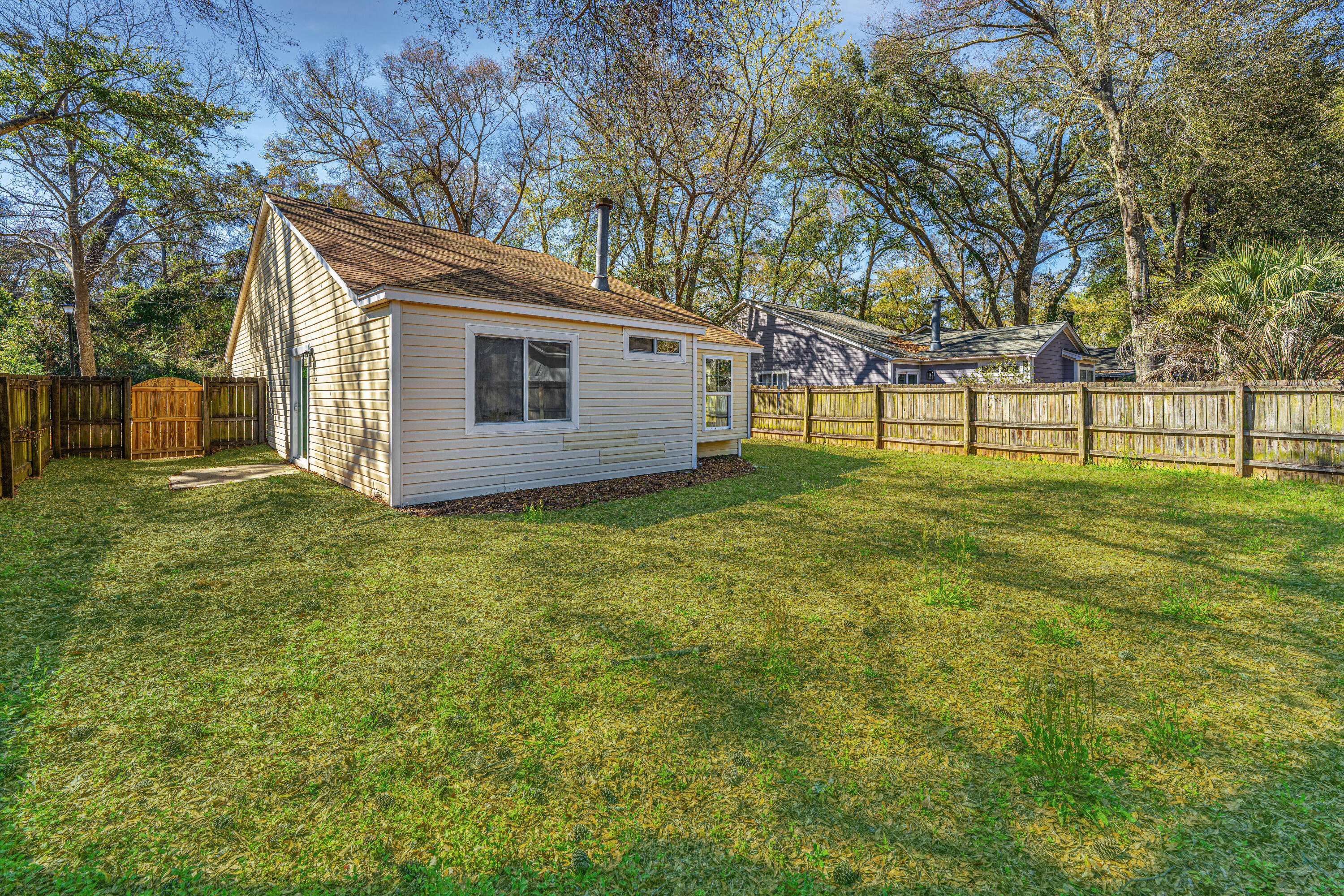 1078 Secessionville Road Charleston, SC 29412 - Photo 36 of 37
