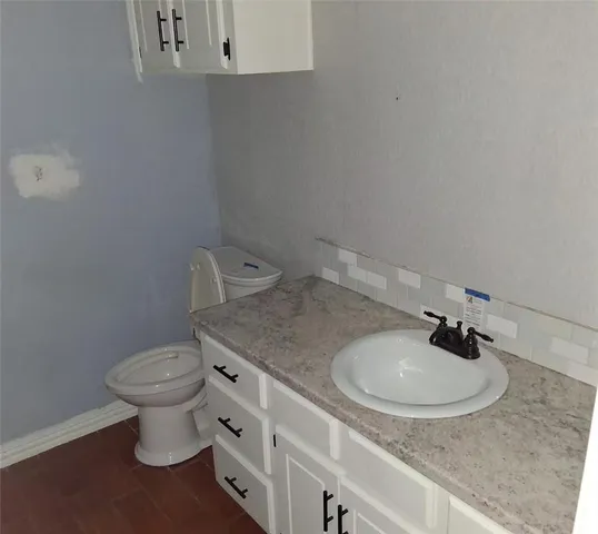 $208,250 | 18 Kay Circle, Nash, TX 75569