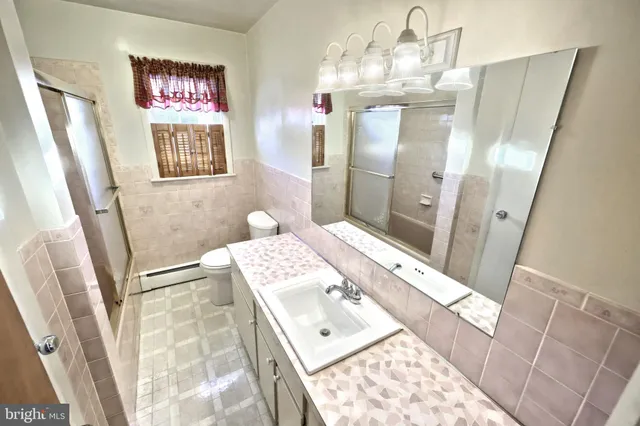 $209,900 | 124 Ivy Drive, Red Lion, PA 17356