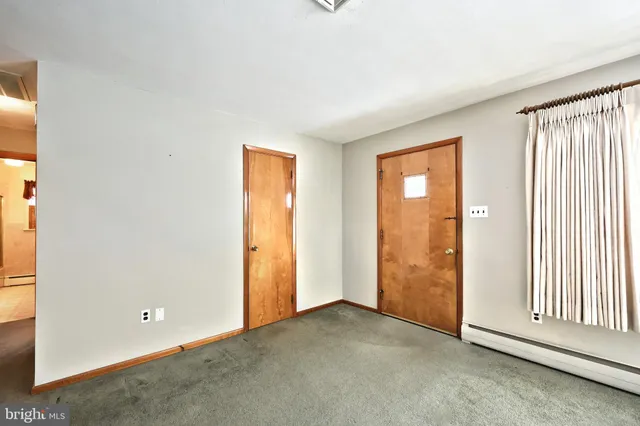 $209,900 | 124 Ivy Drive, Red Lion, PA 17356