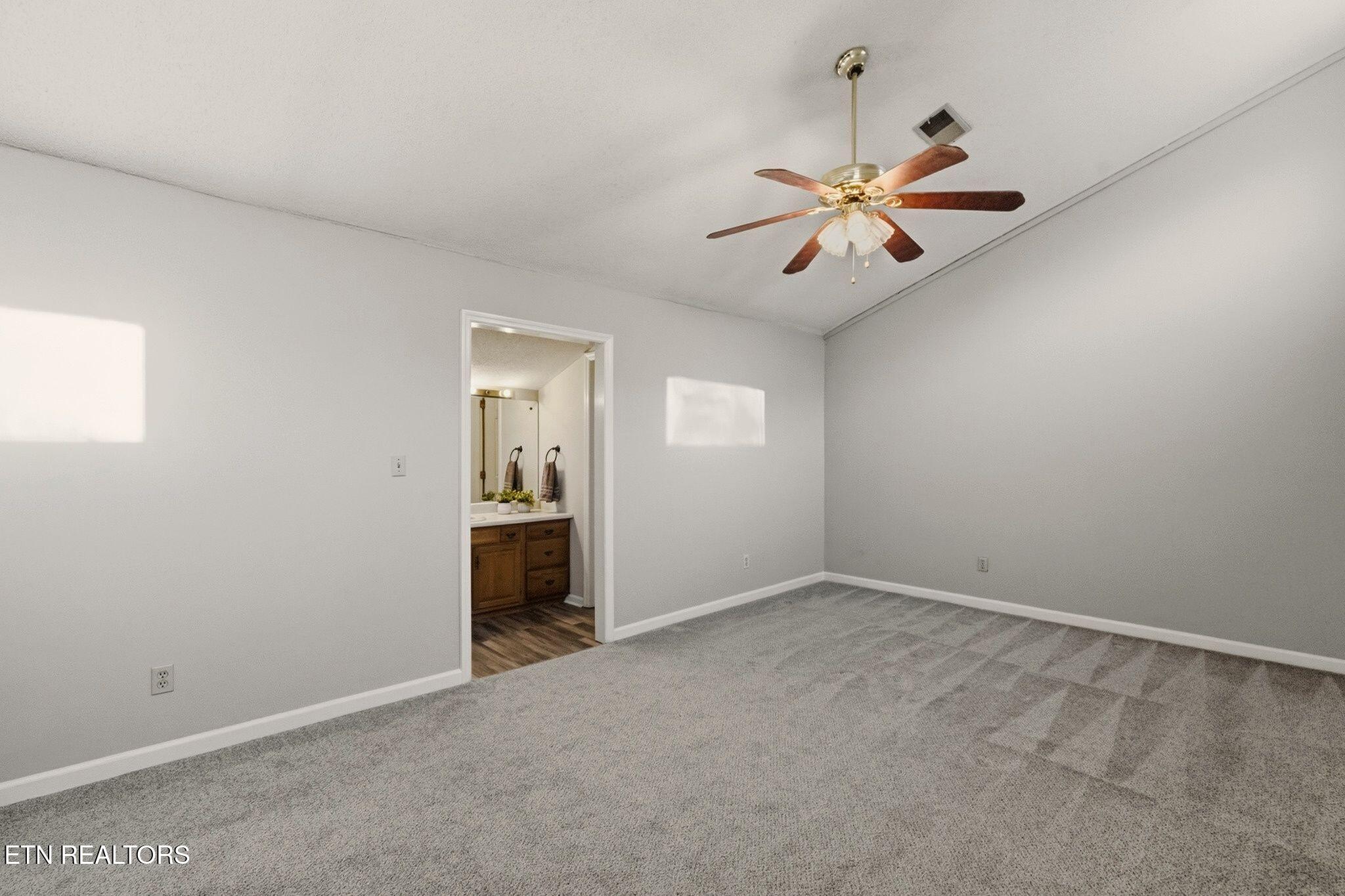 153 Hendrix Drive Oak Ridge, TN 37830 - Photo 22 of 30 22-web-or-mls-IMG_1417