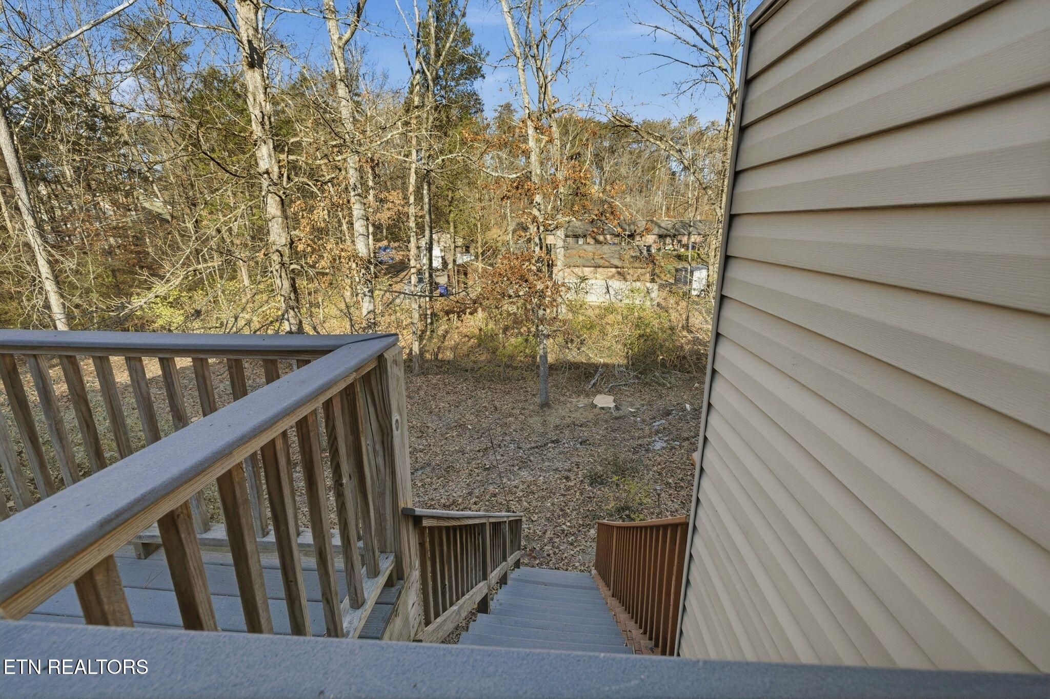 153 Hendrix Drive Oak Ridge, TN 37830 - Photo 28 of 30 28-web-or-mls-f61ba3f8-55d8-4d4f-8942-df