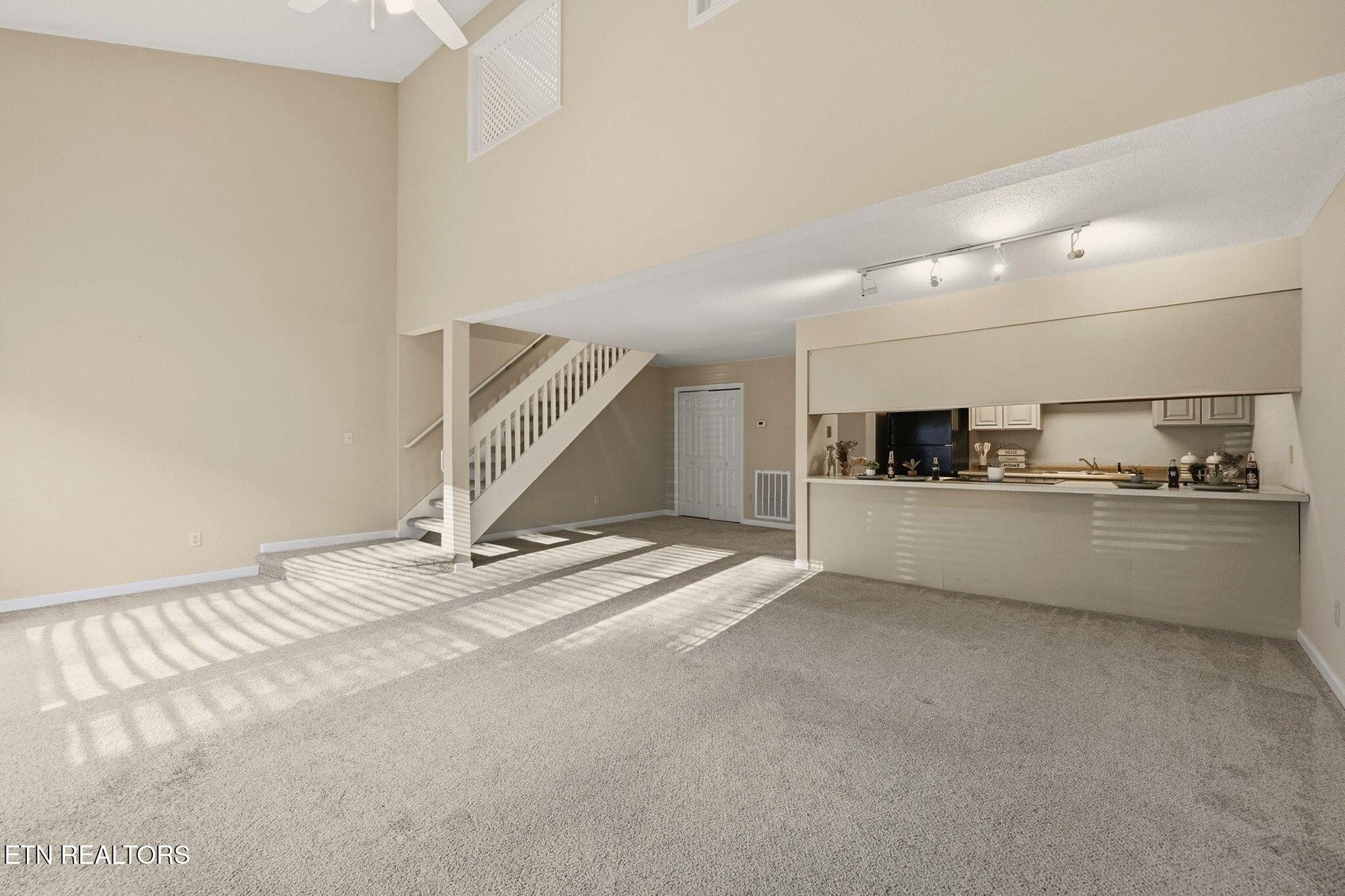 153 Hendrix Drive Oak Ridge, TN 37830 - Photo 7 of 30 7-web-or-mls-IMG_1348